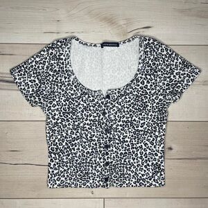 Brandy Melville Gray and Blue Leopard Print Zelly Crop Top